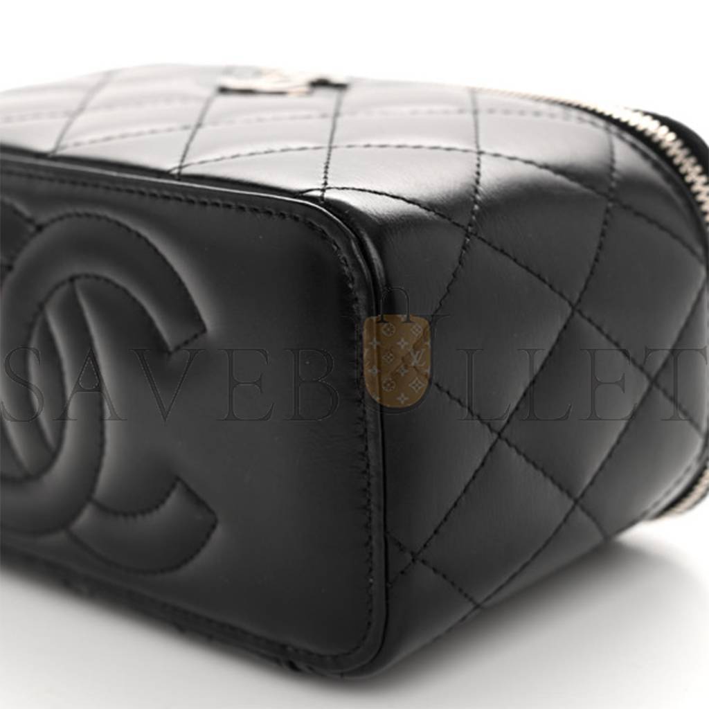 CHANEL MASTER SHINY CALFSKIN QUILTED SMALL CRYSTAL TOP HANDLE VANITY CASE WITH CHAIN BLACK A96030 (17*9.5*7.8cm)